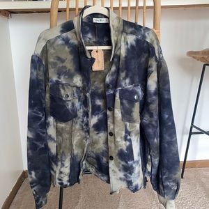 New with tags never worn Natural Life jacket